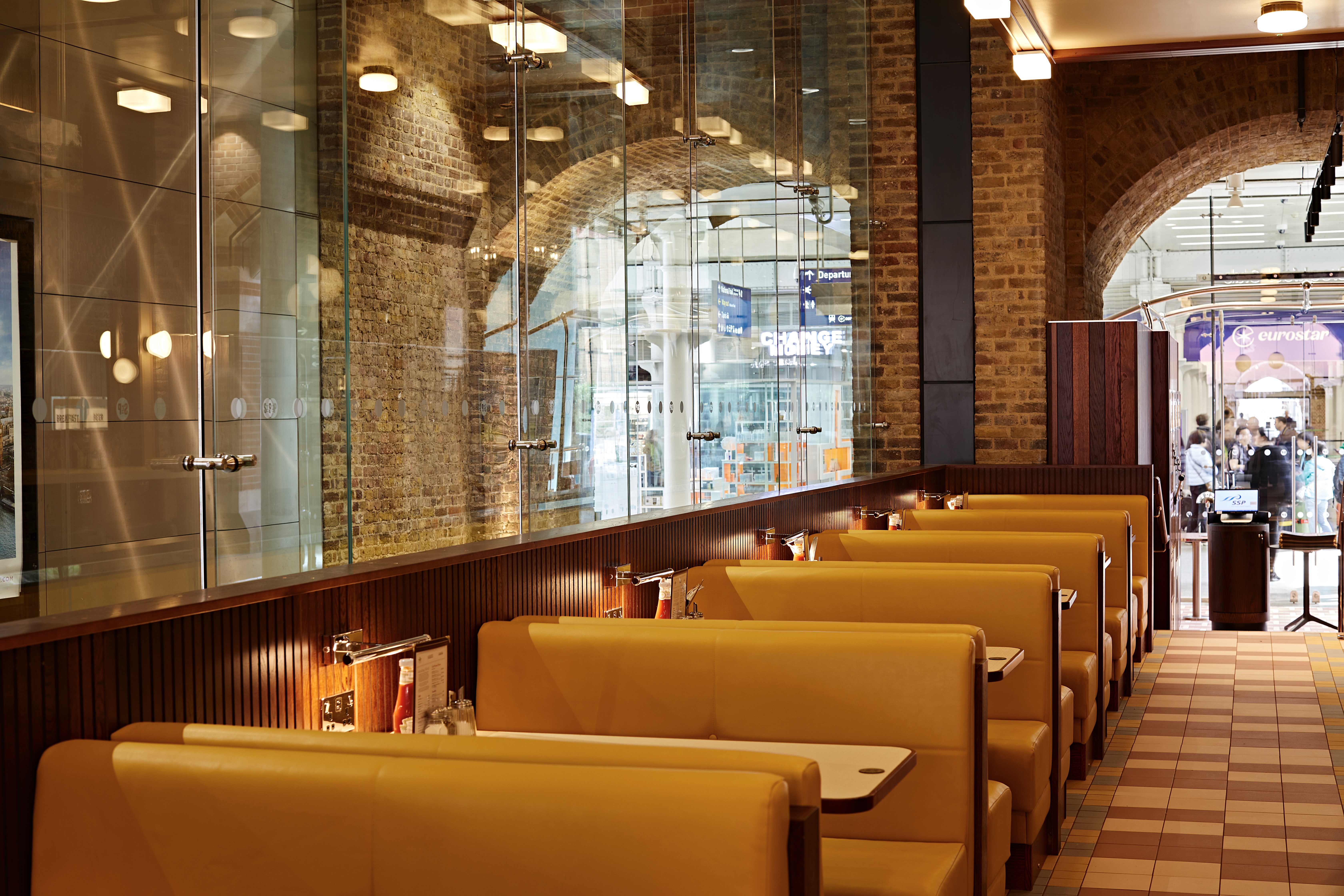 SSP and The Breakfast Club open first railway station restaurant at St. Pancras International